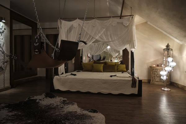 Sweet Poison Playroom