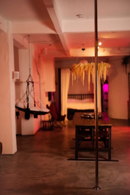 Room8 