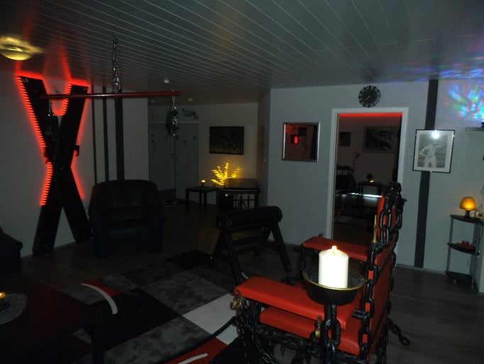 Großes Zimmer3